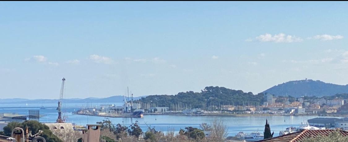 Haut De Villa Vue Mer La Seyne-sur-Mer Esterno foto